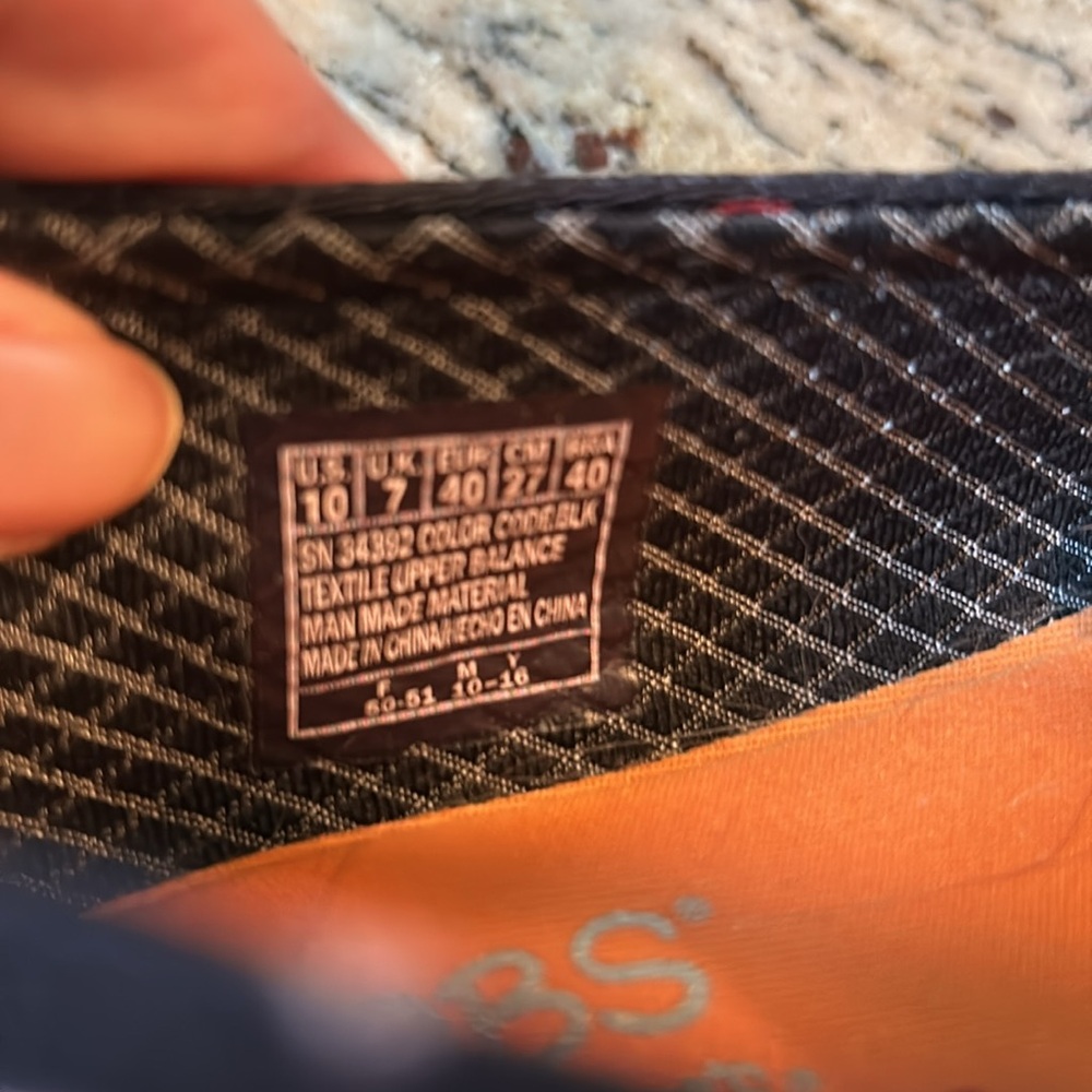 Bob’s from Skechers Dog Print Slip Ons, 10 - Picture 4 of 6
